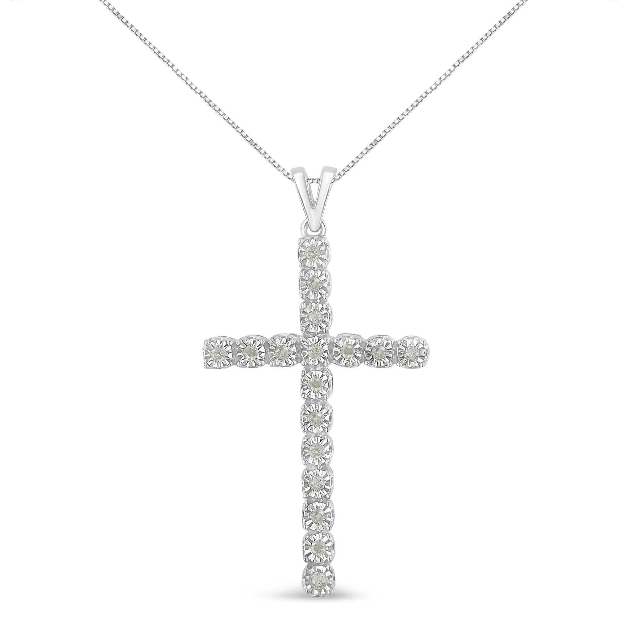 1/4 Cttw Diamond Cross Unisex Pendant Necklace 18" (I-J Color, I3 Clarity)