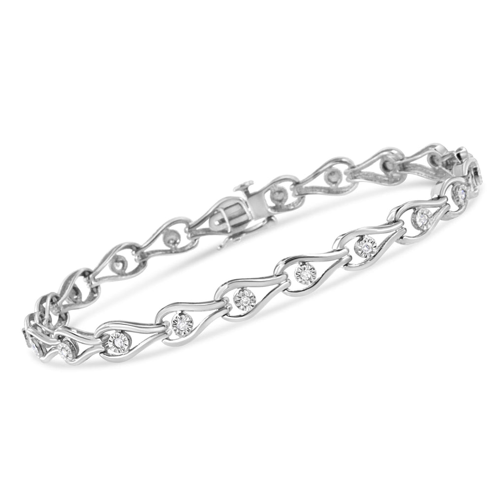 1/10 Cttw Diamond Pear & Bezel 7.25'' Link Bracelet (I-J Color, I3 Clarity)