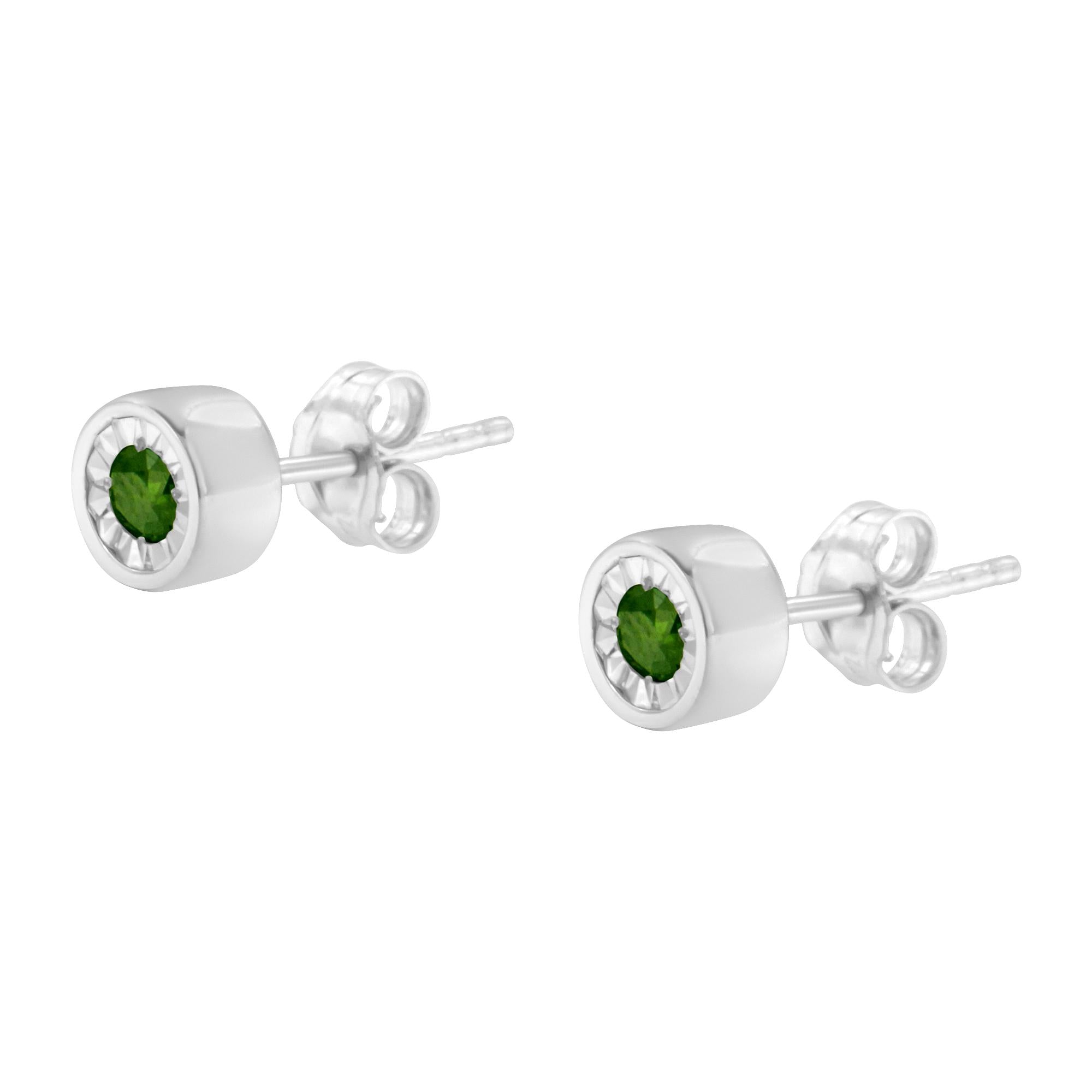 1/5 Cttw Green Diamond Miracle-Set Stud Earrings (Color-Enhanced, I1-I2 Clarity)